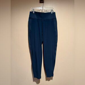 Athleta run with it pants dark teal blue women’s petites small